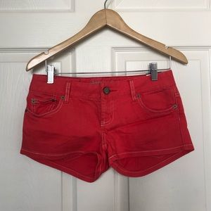 *NWT American Eagle Coral Colored Shorts Size: 2